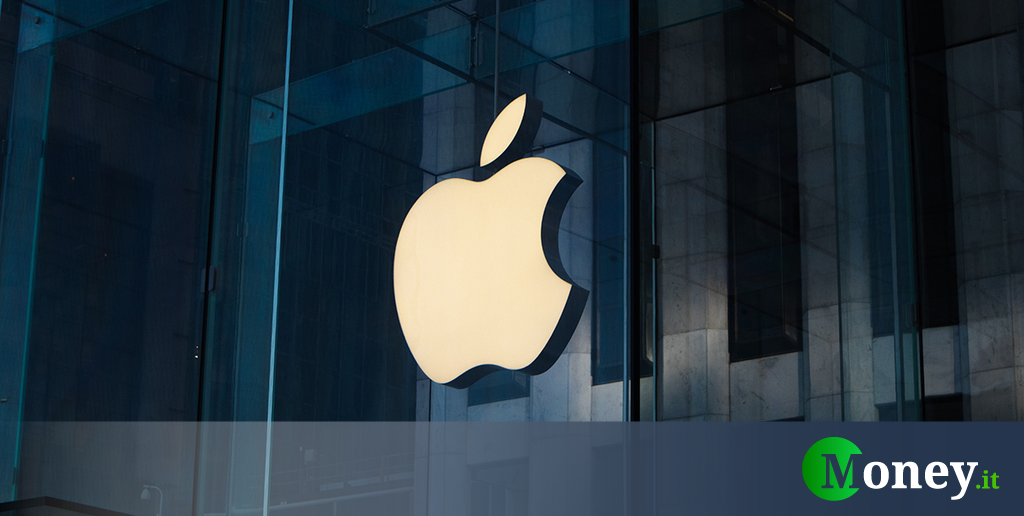 Apple cede a Google e sigla un accordo da $1 miliardo per portare l'AI di Gemini su Siri