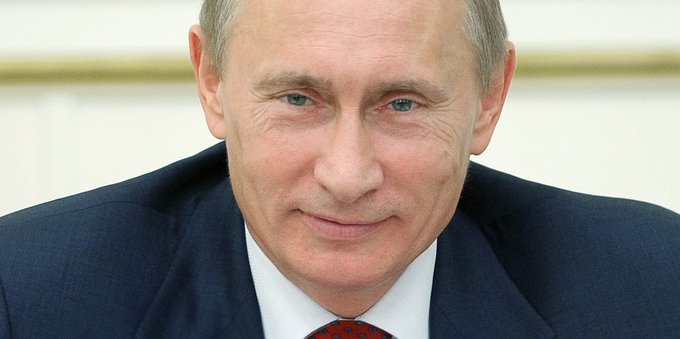 Tra «governo del termostato» e televoto da anti-doping a Cernobbio, Putin ride