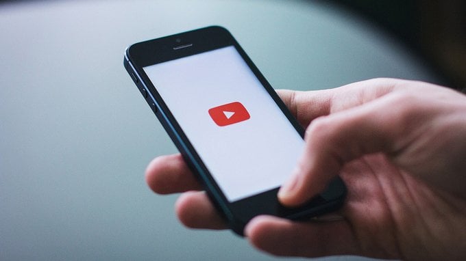 Se hai guardato questi video di YouTube, ora gli investigatori hanno i tuoi dati
