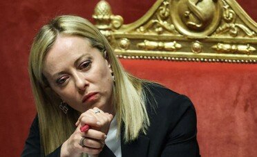Guai Meloni, non solo Trump. Anche la Cina attacca l'Italia