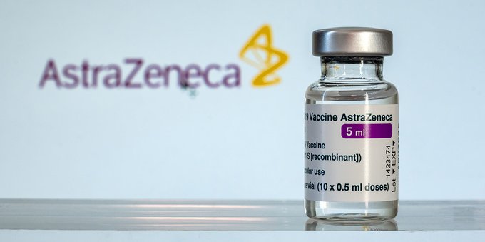 Vaccino AstraZeneca è sicuro? Cosa sta succedendo dopo 5 morti sospette in Italia