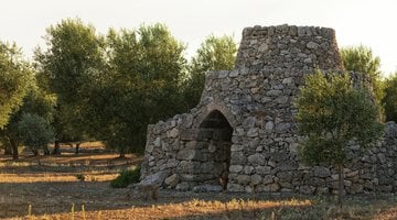 Sembra di essere a Stonehenge ma questo spettacolo incredibile è a poche ore da Napoli