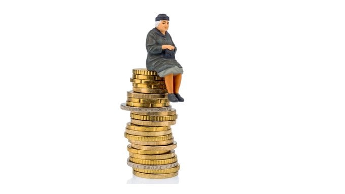 Reversibilità ex coniuge, spetta anche senza mantenimento