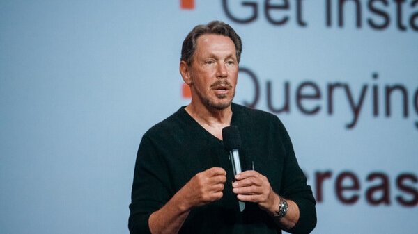 Larry Ellison supera Musk, è lui l’uomo più ricco al mondo. Azioni Oracle volano a +40%