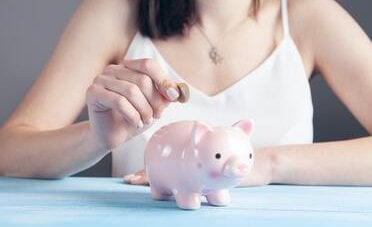 Ho chiesto a ChatGPT di creare un budget per farmi risparmiare. Ecco cosa ha risposto (e cosa ha funzionato)