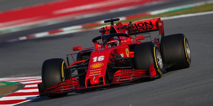 Azioni Ferrari: la stella cadente preannuncia un'inversione 