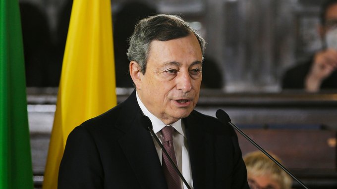 Draghi crolla nei sondaggi: il 56% degli italiani non ha fiducia in lui