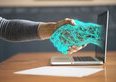 Tra trimestrali, tassi e robot, chi decide davvero la direzione di Wall Street?