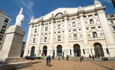Fincantieri crolla del 23% da inizio anno nonostante utili record. Cosa sta succedendo al titolo?