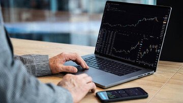 I bambini nati dal 2021 in poi non dovranno mai lavorare. Parla uno dei principali investitori di OpenAI