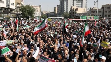 Perché le donne in Iran stanno protestando da giorni