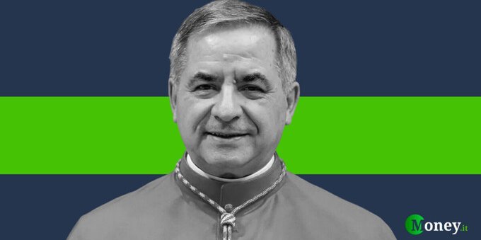 Cardinale Angelo Becciu: chi è, quanto guadagna e per cosa è indagato