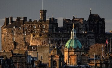 Quanto costa fare un viaggio a Edimburgo?