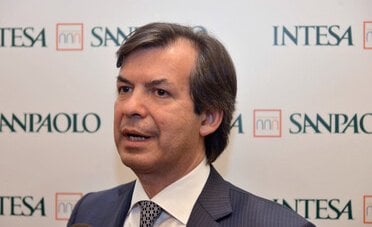 Azioni MPS +40% in tre mesi. Messina parla dell'OPAS di Intesa SanPaolo e commenta rumor su Generali