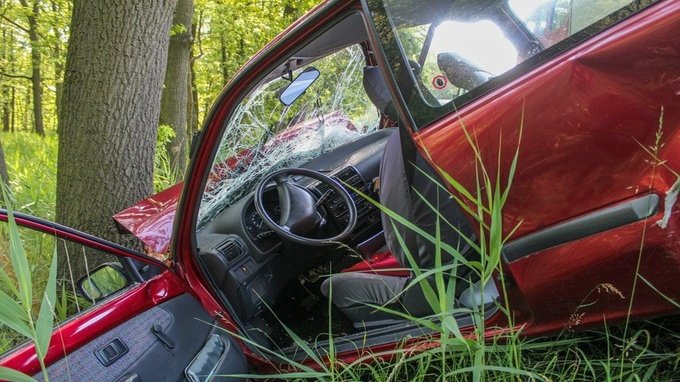 Incidente stradale: chi paga l'avvocato?