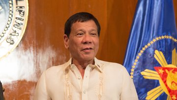 Filippine, Duterte ai soldati: “Uccidete chi viola la quarantena”