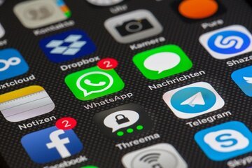 Quanto inquinano social network e smartphone
