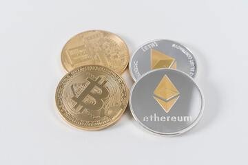 Ethereum rimbalza dai minimi, è iniziata la grande rimonta di ETH/USD?