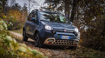 Quali sono in Italia le auto preferite dalle donne e dagli uomini? Ecco le tendenze