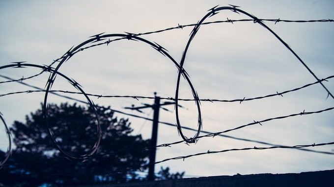 12 Paesi in Europa vogliono un muro contro i migranti: e l'Italia?