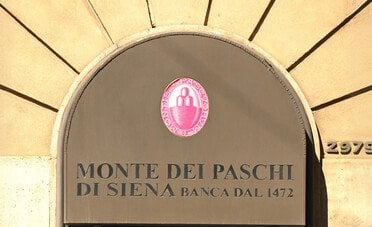 Mps-Intesa, la Bce autorizza l'acquisizione: cosa cambia dopo il no dei soci alla fusione con Mediobanca