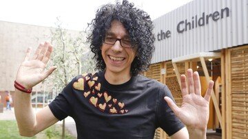 Giovanni Allevi, malattia e come sta oggi il compositore ospite a Sanremo 2024