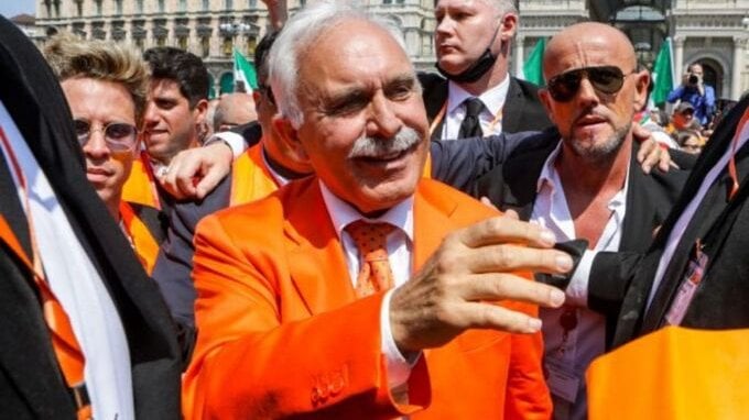 Quanto guadagna Antonio Pappalardo, il leader del Movimento Gilet Arancioni?