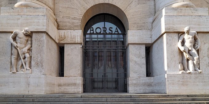 Borsa Milano oggi, 3 agosto: Ftse Mib chiude in rialzo, spread in calo