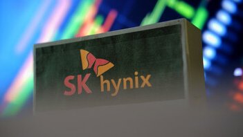Azioni SK Hynix, cosa succede. Affondano -15% alla Borsa di Seoul dopo IPO sul Nasdaq