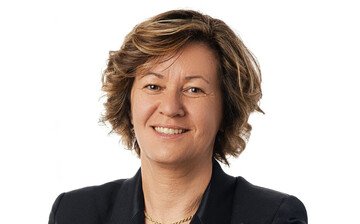 Auto elettriche dal 2035, la scelta dell'UE non convince tutti. L'on. Elena Lizzi: “L'Italia non è pronta”