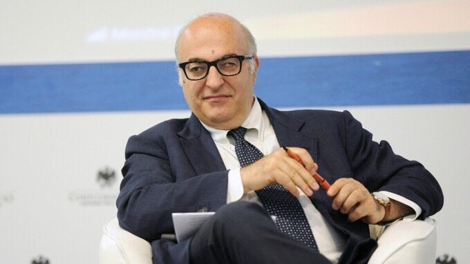 Chi è e quanto guadagna Mario Sechi, nuovo capo ufficio stampa di Meloni