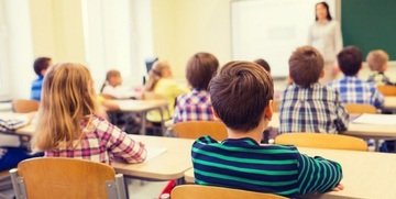 Coronavirus Italia, studenti privi di sintomi di ritorno dalla Cina possono andare a scuola