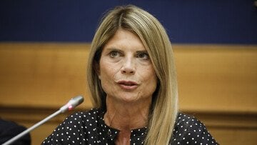 Quanto guadagna Laura Ravetto, la deputata di Fn che ha preferito Vannacci a Salvini