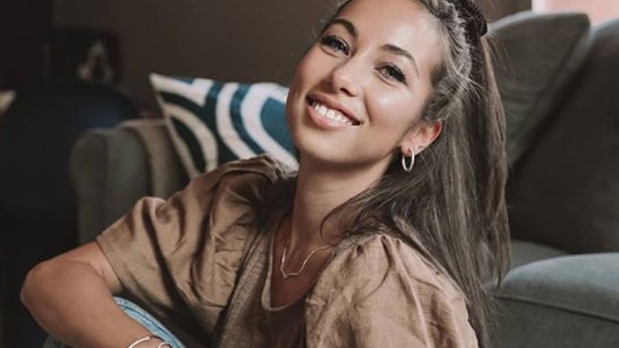 Tess Masazza, LOL 2: chi è la star di “Insopportabilmente donna”