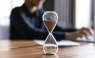 Pensioni, quando gli anni di contributi superano quelli lavorati