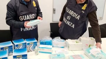Coronavirus, GdF sequestra mascherine e disinfettanti: venduti online a prezzi esorbitanti