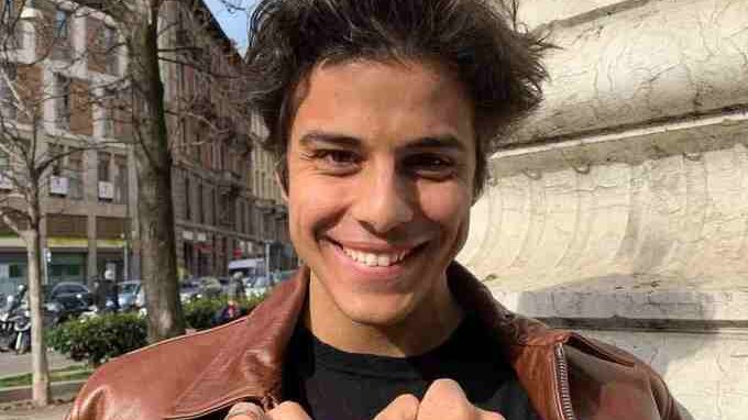 Chi è Michele Merlo, il cantante di Amici morto per emorragia cerebrale