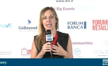 La sinergia tra Fintech e banche tradizionali secondo Claudia Vassena (buddybank) | Forum Banca 2020