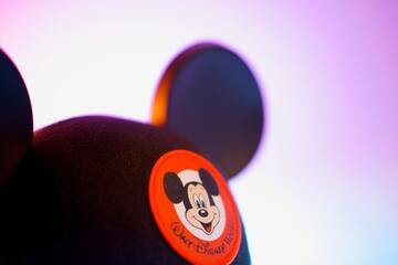 Walt Disney, risalgono le azioni