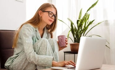 Il mercato del lavoro accelera. In Italia bastano 4 mesi per ricollocarsi. I settori e i ruoli al top
