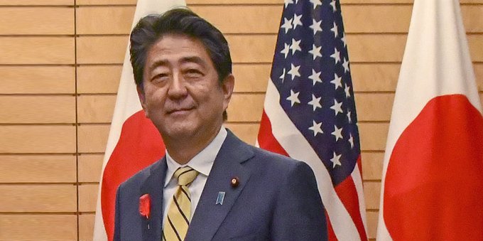 Shinzo Abe è morto: chi era l'ex primo ministro del Giappone e perché è stato ucciso