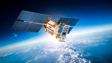 Starlink direttamente su iPhone? Apple è in trattativa con SpaceX di Elon Musk