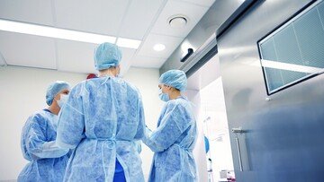 Il coronavirus causa danni alla tiroide: documentato il primo caso in Italia