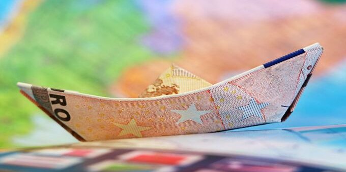 Eur/Usd: compratori riusciranno a reagire sulla soglia psicologica a 1,11?