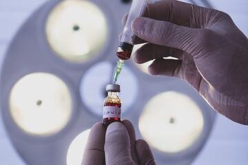 Vaccino Pfizer: quando arriva in Italia