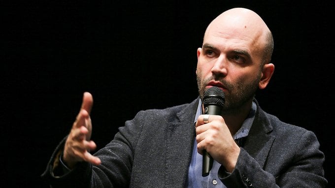 Quanto guadagna Roberto Saviano? Biografia e patrimonio dello scrittore