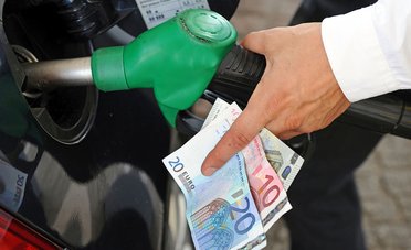 Quanto costa la benzina senza le accise?