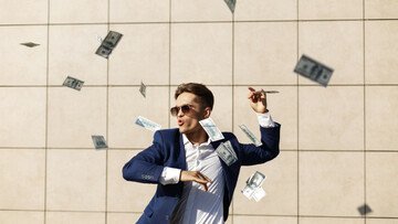 I ricchi sono davvero felici? Cosa dice la psicologia