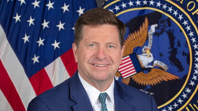 Chi è Jay Clayton e perché Trump l'ha messo a capo della vigilanza sull'AI