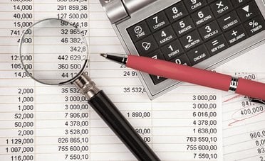 Bonifico dai parenti, quando si rischia un controllo del Fisco?